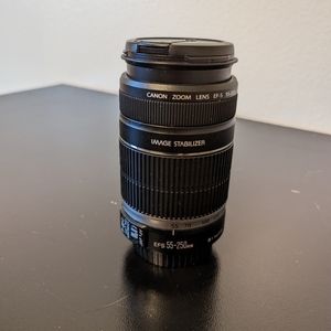 Canon EF-S 55-250mm f/4.0-5.6 IS Lens